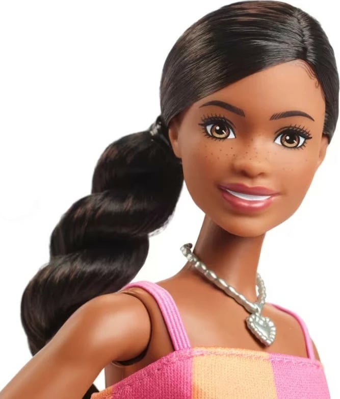 Kukull Barbie Mattel Brooklyn Family & Friends me 2 veshje dhe aksesorë, për vajza