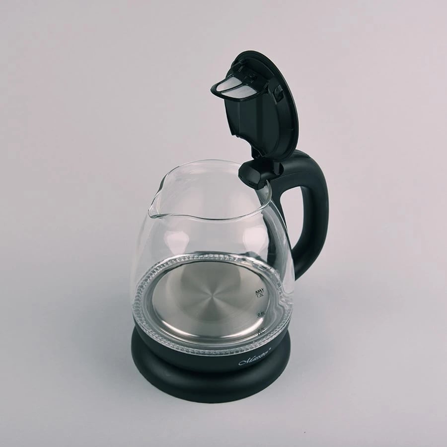 Vluese uji Maestro MR055, 1L, 1100W, e zezë