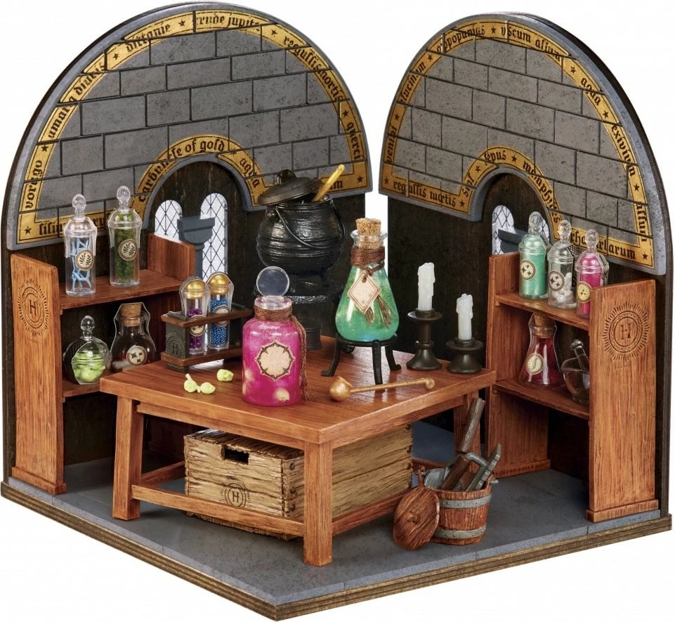 Set miniaturë Harry Potter MGA Miniverse Make It Mini, 100+ pjesë, plastikë