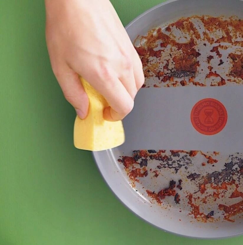 Tigan Tefal Renew+ C4240443, 24 cm, qeramik, argjend Tigan Tefal Renew+ C4240443, 24 cm, qeramik, argjend