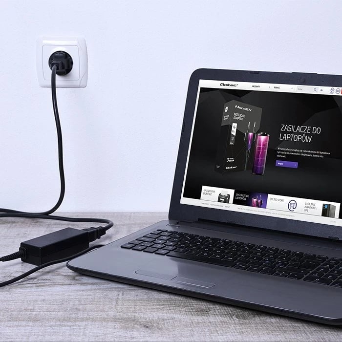 Adaptor i Fuqisë Qoltec 50093, 90 W, i Zi