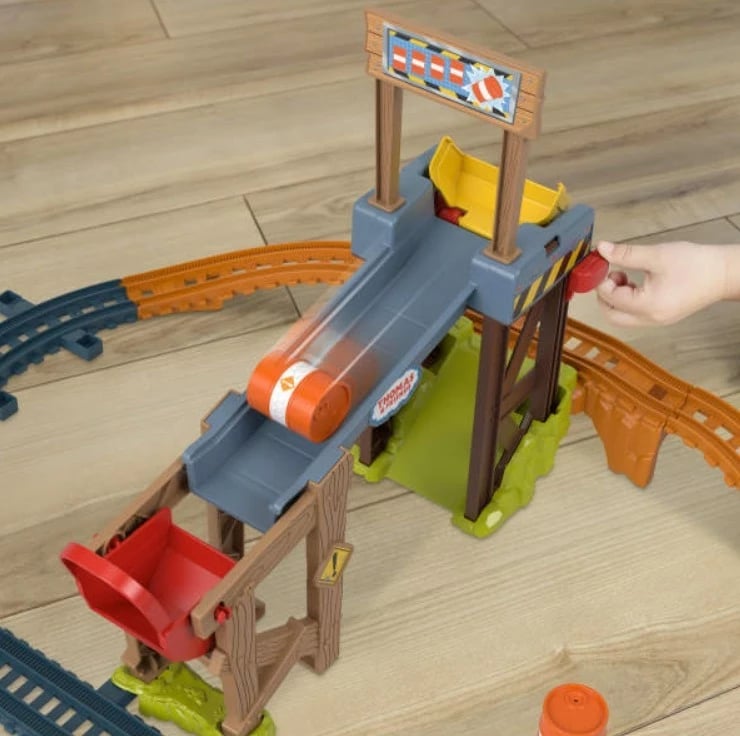 Set lodër hekurudhor Fisher Price Thomas & Friends JBW20, me lokomotivë Diesel, shumëngjyrësh