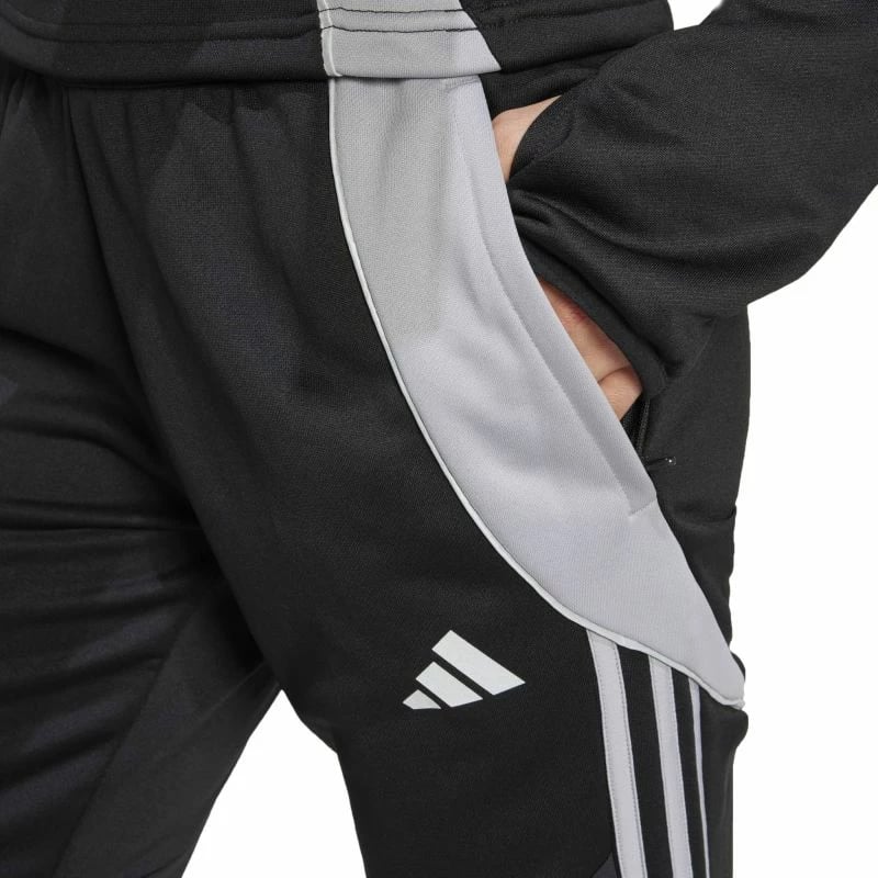 Pantallona femra adidas, të zeza