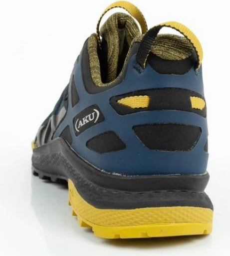 Atlete femra Aku, të kaltra