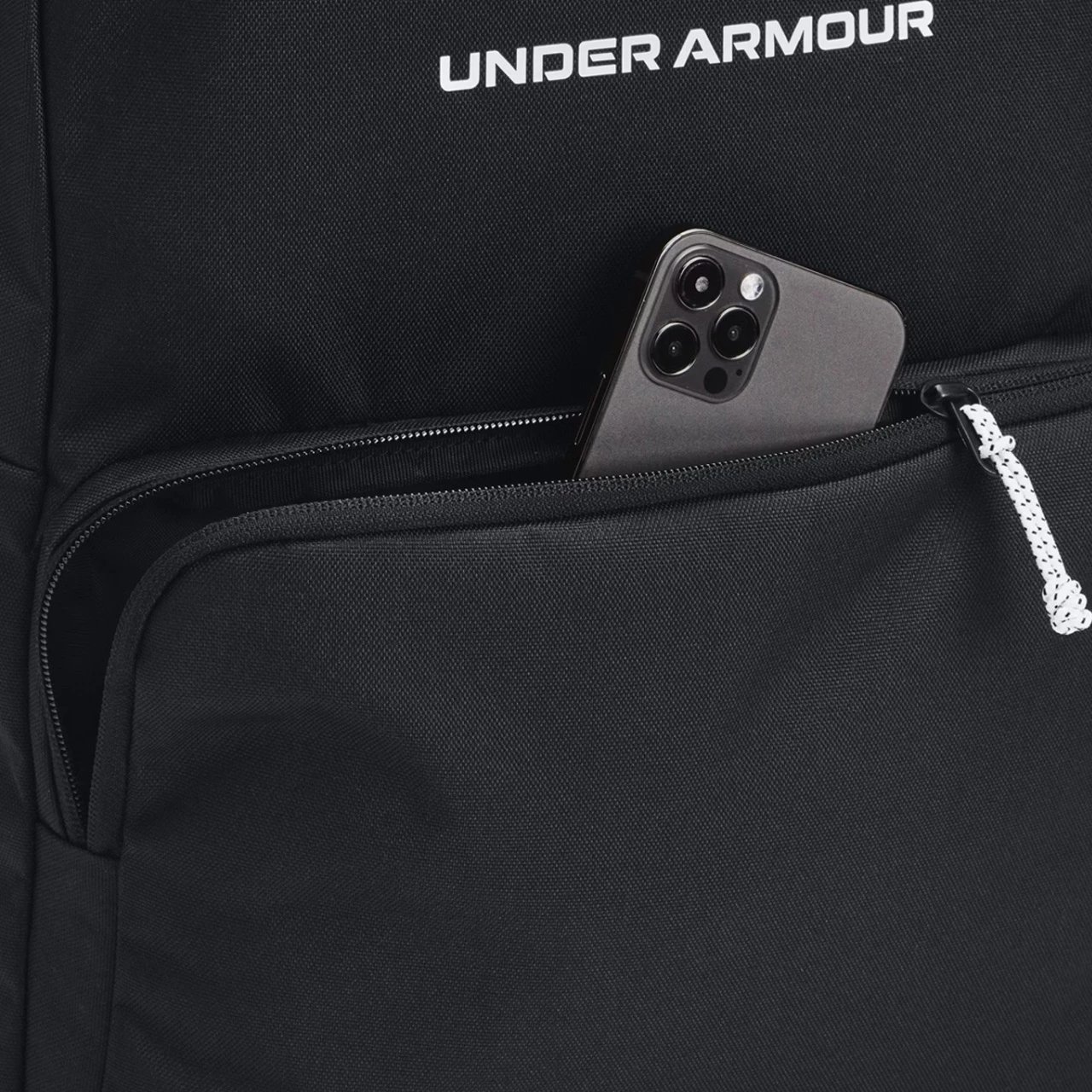 Çantë shpine Under Armour unisex, e zezë