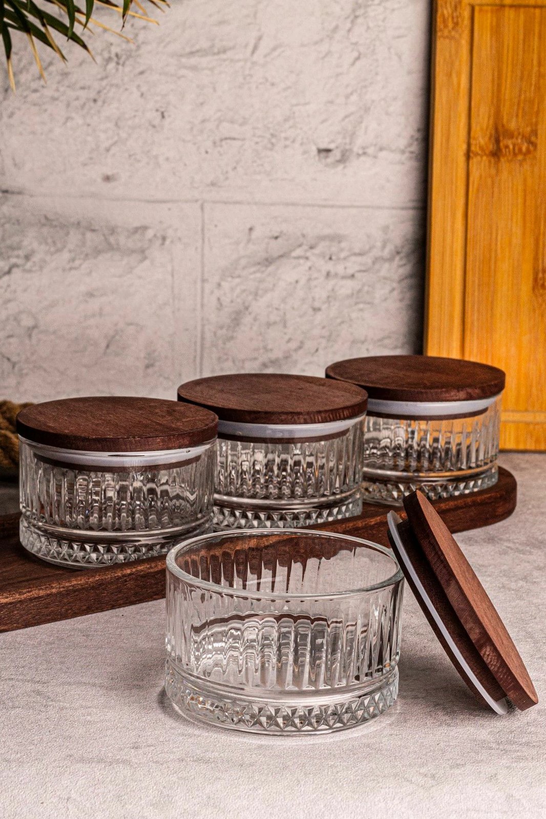 Set pjatash qelqi me kapakë druri, 9 copë, Hermia Concept, Bella 5