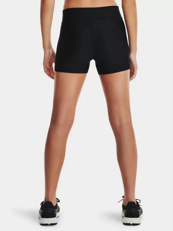 Shorce për femra Under Armour, të zeza