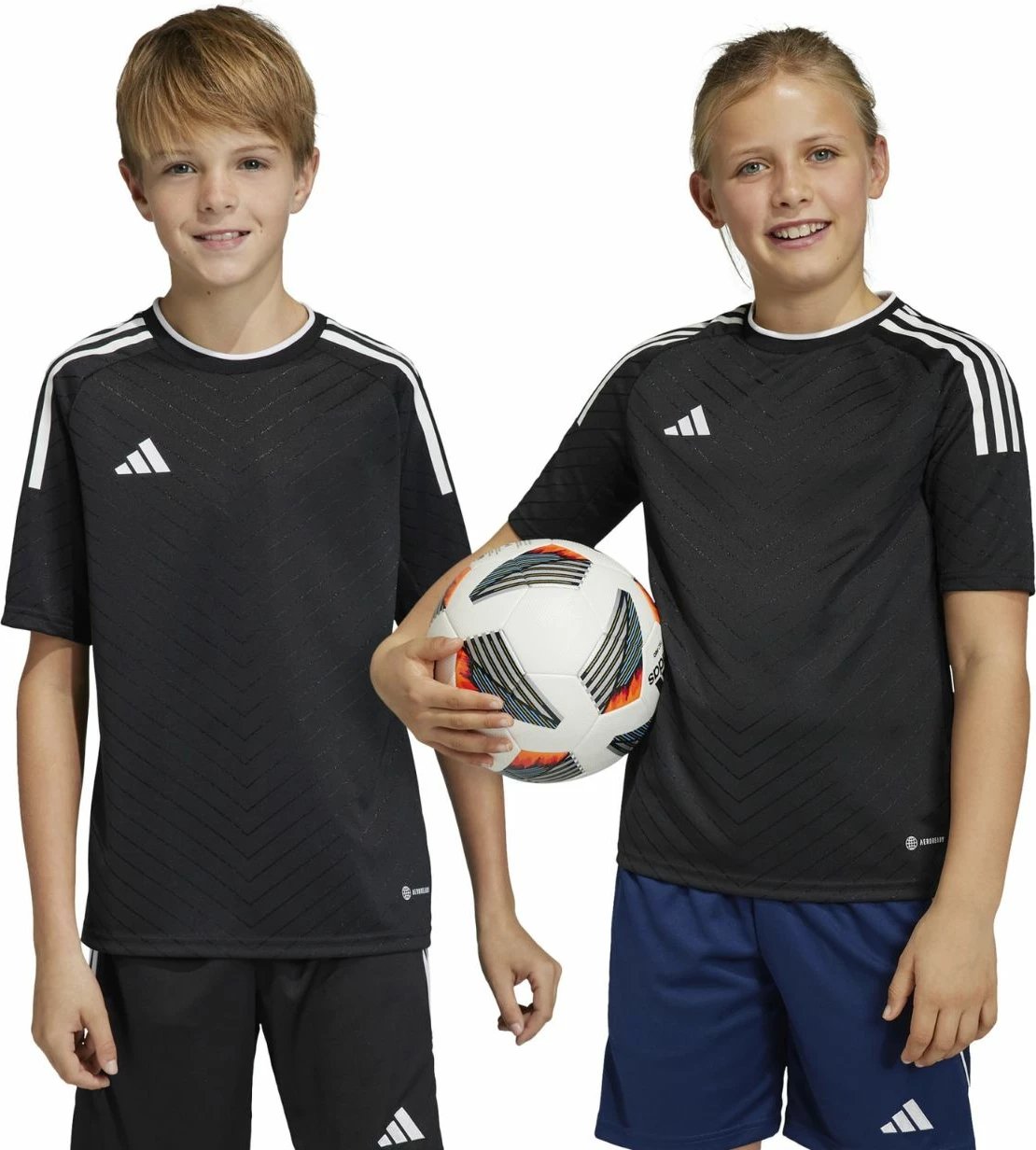 Maicë për fëmijë adidas, e zezë