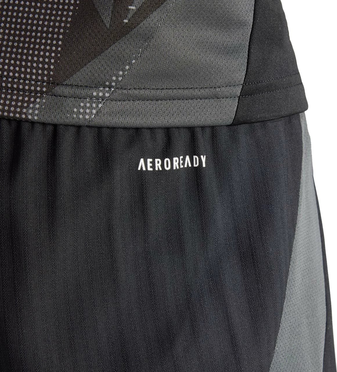 Shorce për meshkuj adidas, të zeza