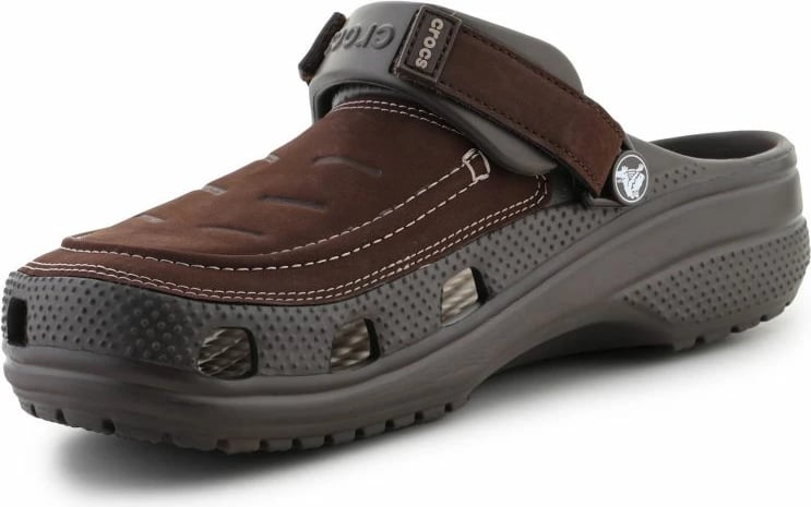 Këpucë Crocs për meshkuj, kafe