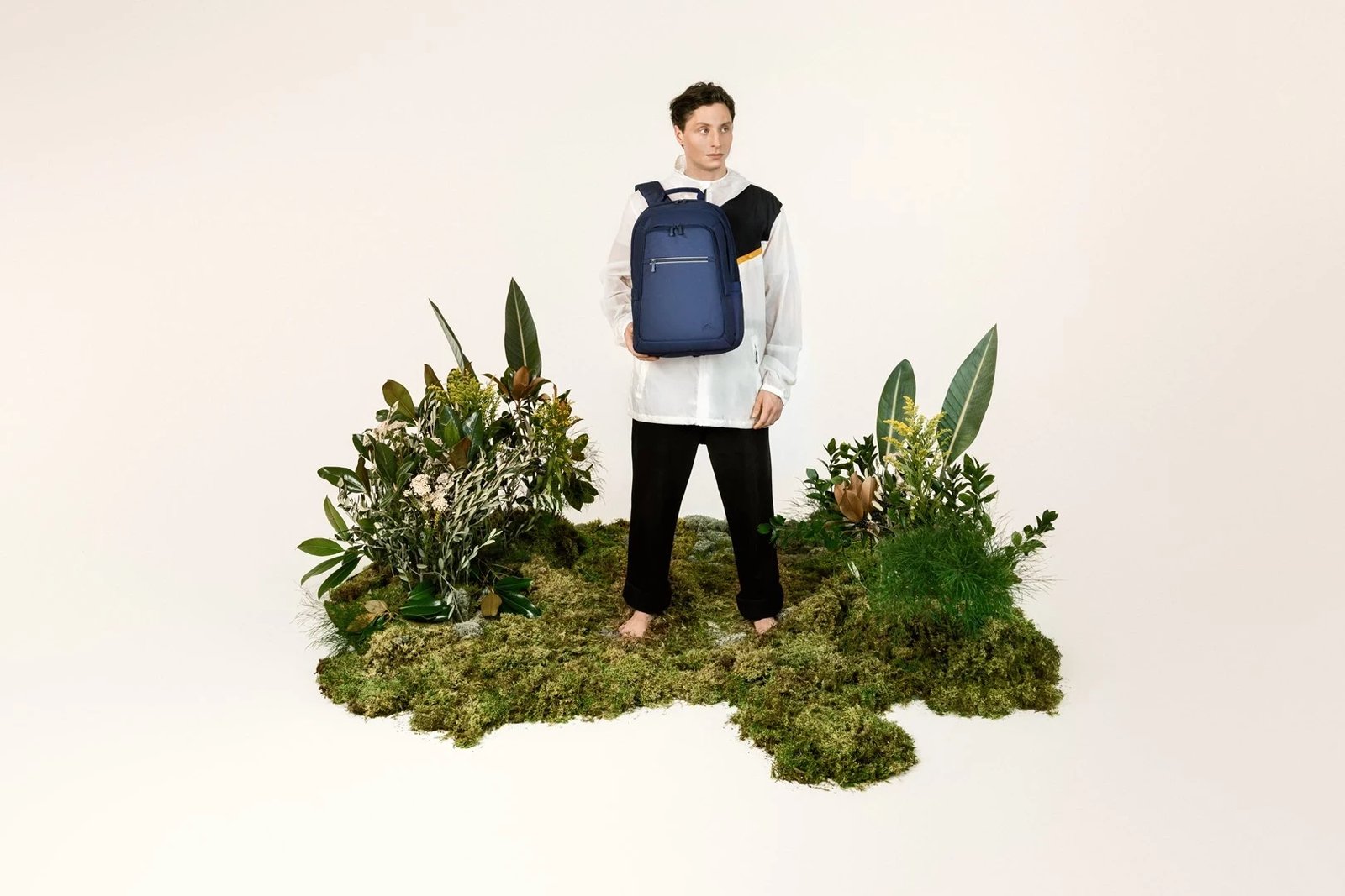 Çantë shpine për laptop RIVACASE, 7569 Alpendorf ECO, gri