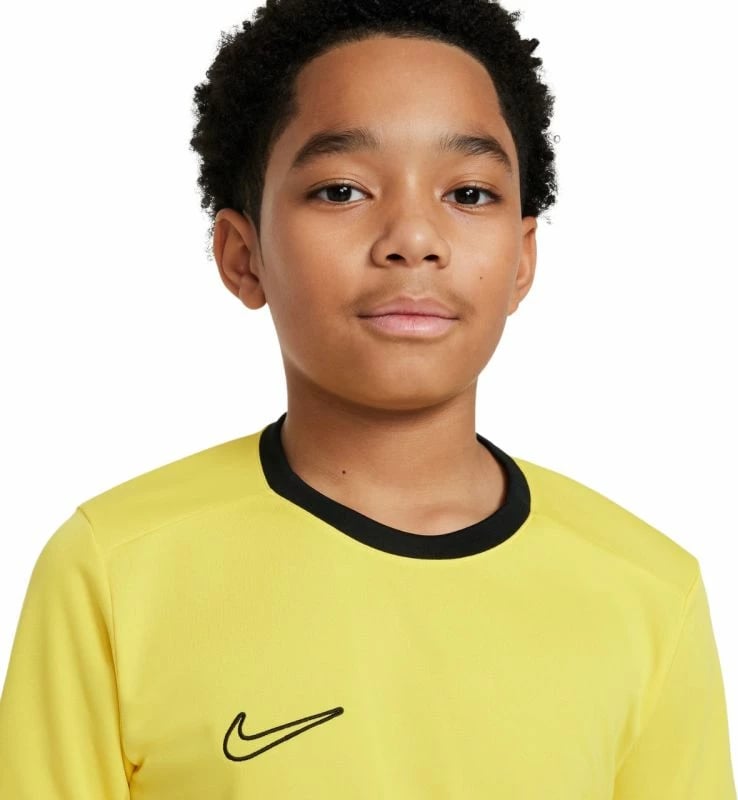 Maicë për fëmijë Nike, e verdhë