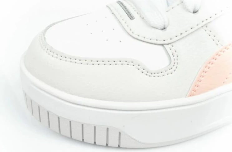 Atlete fëmijë Puma, të bardha