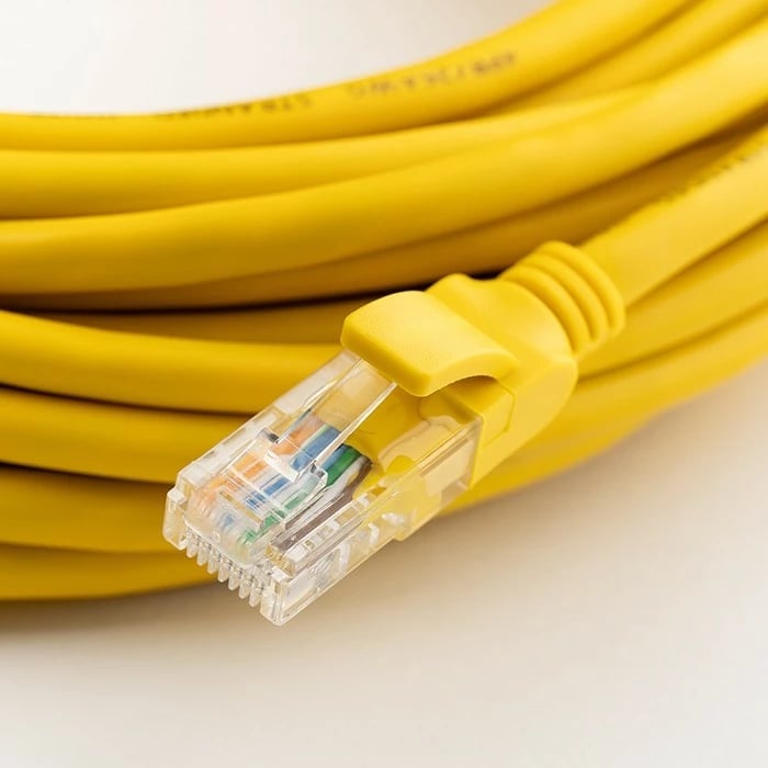 Set lidhës RJ45 Pass Through Qoltec 54542, për kabllo UTP CAT5e, 100 copë, transparent