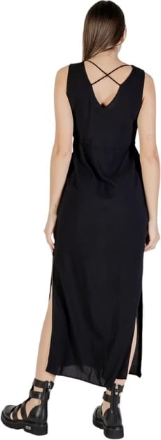 Fustan Vero Moda femra, i zi