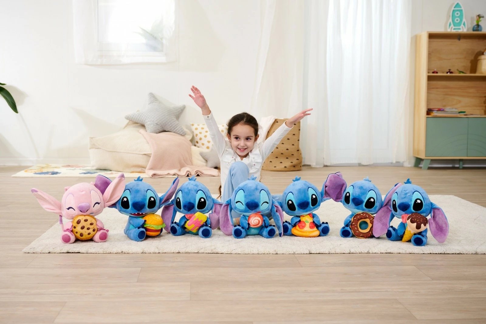 Lodër pelushi Simba Stitch me akullore, 25 cm, multikolor