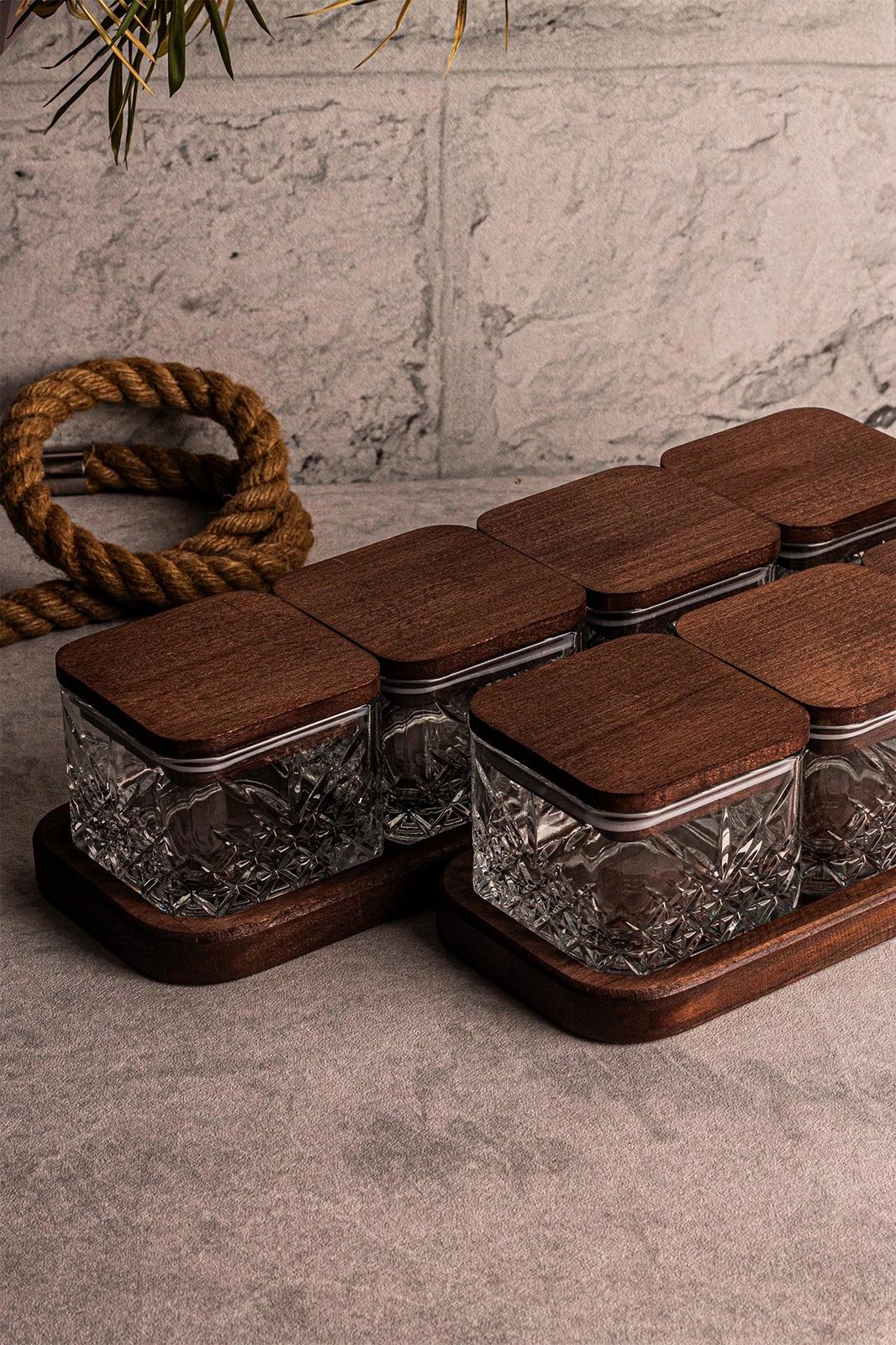 Set pjatash qelqi me kapak druri, 18 pjesë, Hermia Concept, Milla Kare 10