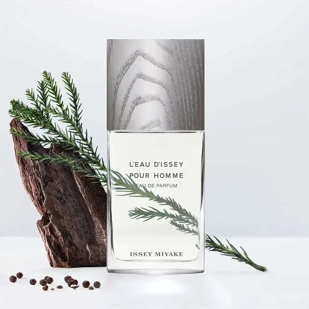 Eau de Parfum për meshkuj Issey Miyake L'eau d'Issey Pour Homme Intense 40ml