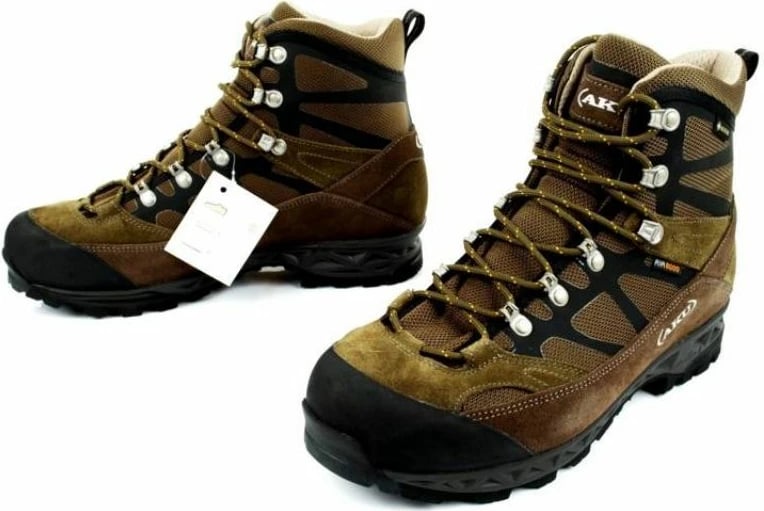 Atlete për meshkuj Aku, kafe