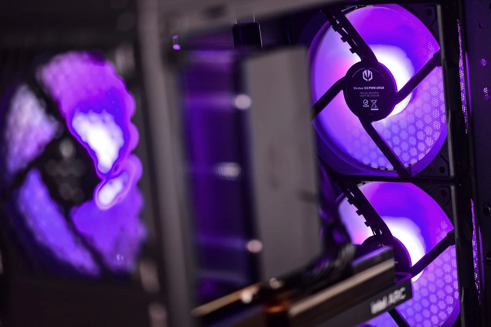 Kompjuter Actina,  Intel Core i5, 16GB RAM, 1TB SSD, NVIDIA GeForce RTX 4070 Super,  i zi 