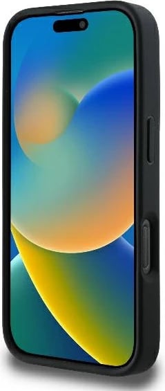 Mbështjellës Guess Quilted Metal për iPhone 16 Pro Max, i zi