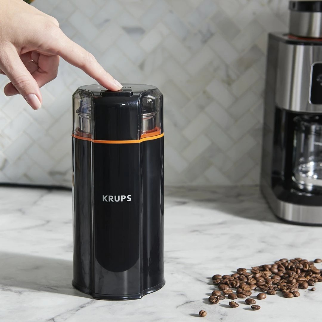 Bluajse kafeje Krups Silent Vortex GX3328, 175 W, e zezë