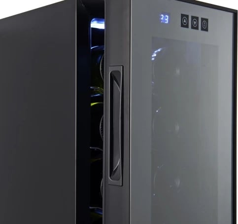 Frigorifer pije, Adler AD 8083, 33 L, 12 shishe, termolektrik 12–18°C, panel me prekje, i zi