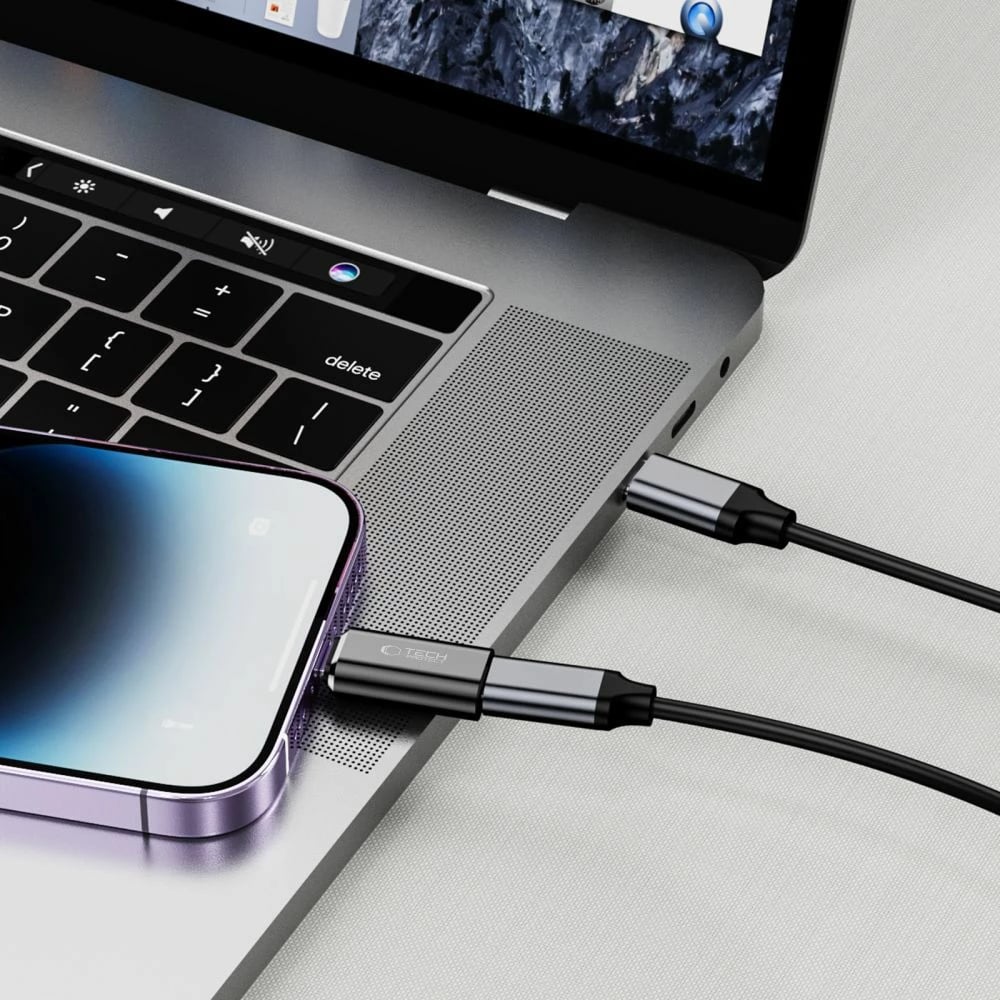 Adapter Tech-Protect UltraBoost Lightning (mashkull) / USB-C (femër), i zi Adapter Tech-Protect UltraBoost Lightning (mashkull) / USB-C (femër), i zi