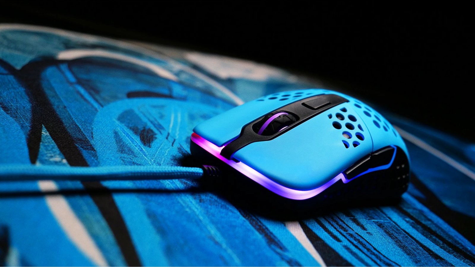 Maus Cherry XTRFY M42, Optik, USB Type-A, 16000 DPI, Blu