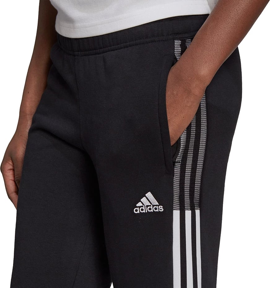 Pantallona sportive adidas për femra, të zeza