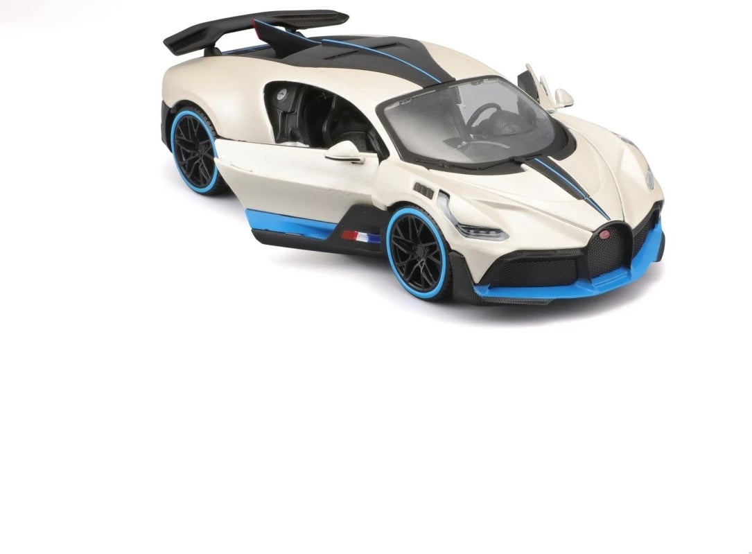 Model makine sportive Maisto Bugatti Divo 1:24, e bardhë