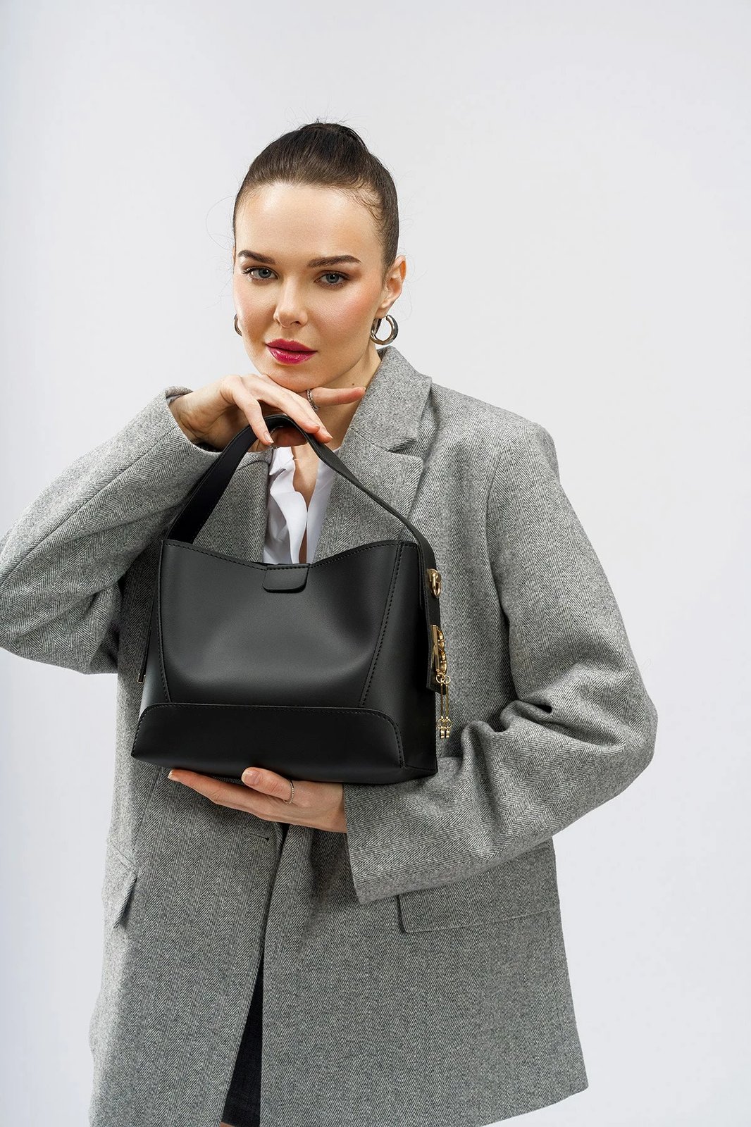 Çantë krahu Lucky Bees, 925, e zezë