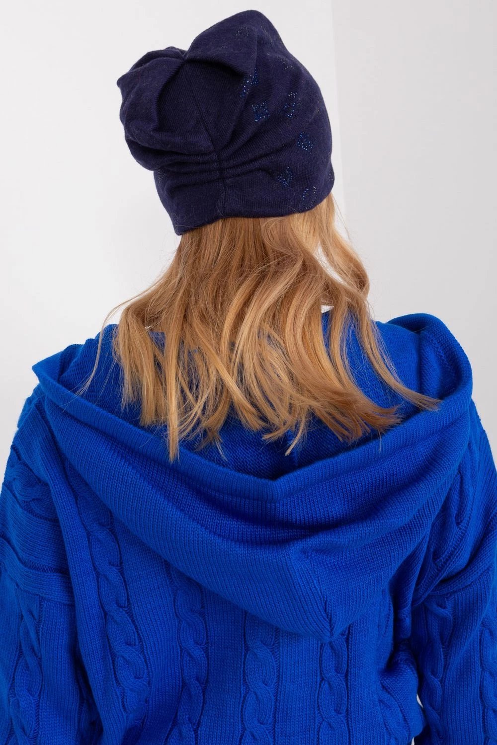 Kapelë për femra AT model 189899, blu e errët