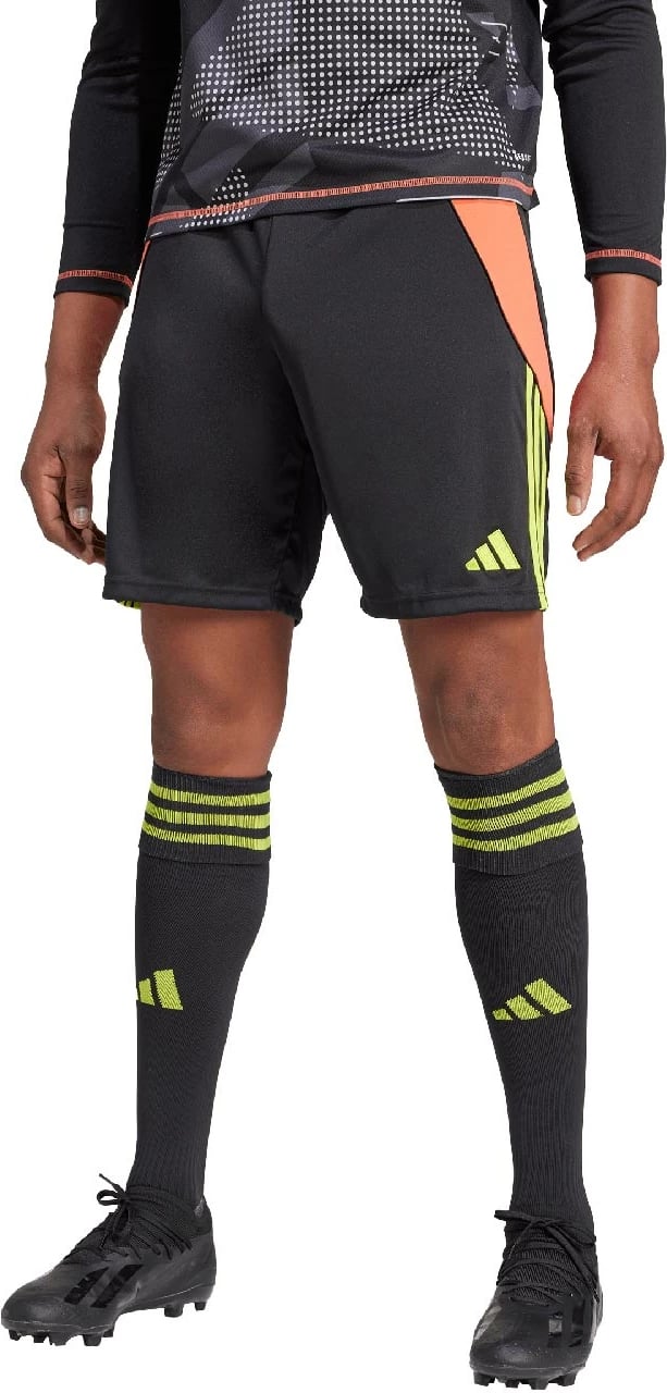 Shorce për meshkuj adidas, të zeza