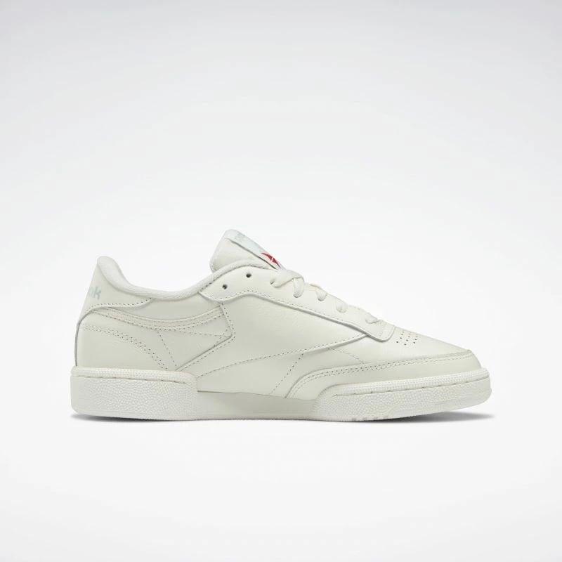 Atlete femra Reebok, të bardha