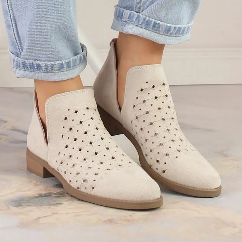 Çizme për femra M.Daszyński, bezhë