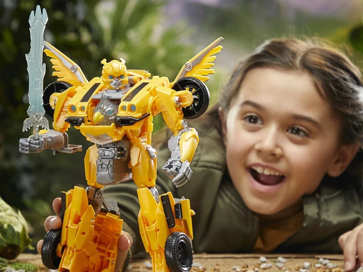 Lodër aksioni Hasbro Transformers Bumblebee, plastikë, elektronike, e verdhë