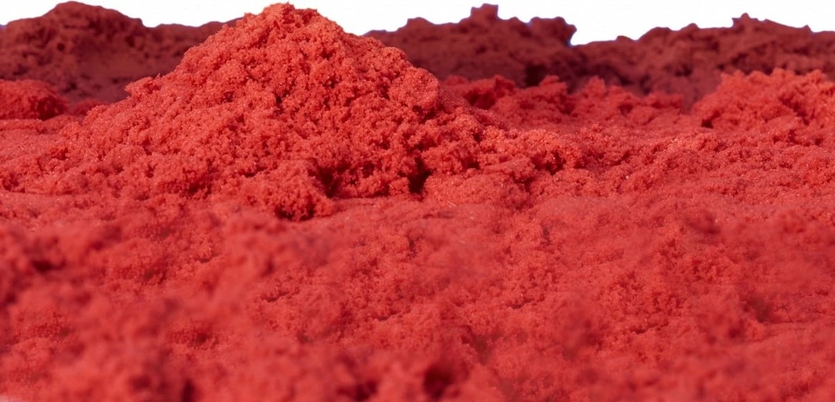 Set lodrash me rërë kinetike Wonder Factory Never Dry Sand Trucks, MGA, ekskavator, plastik, e kuqe