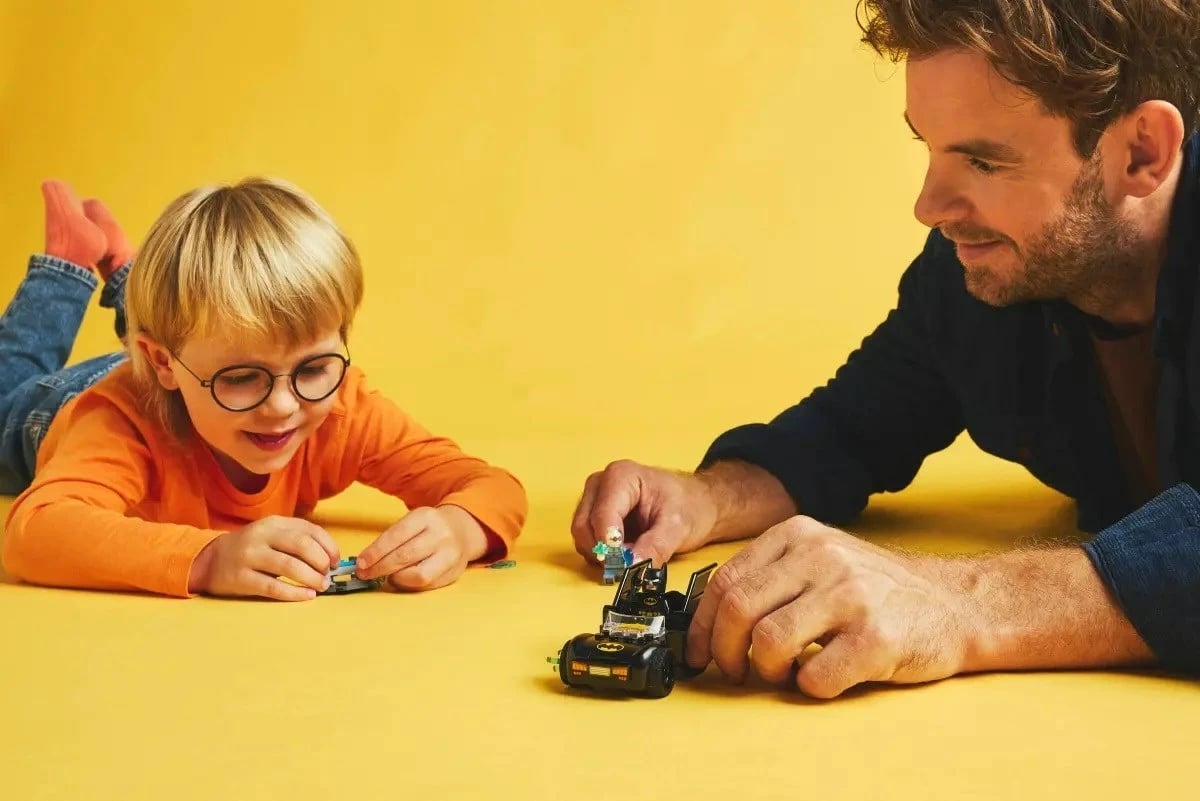 Set LEGO Batman 76301 Batman & Batmobile vs. Mr. Freeze