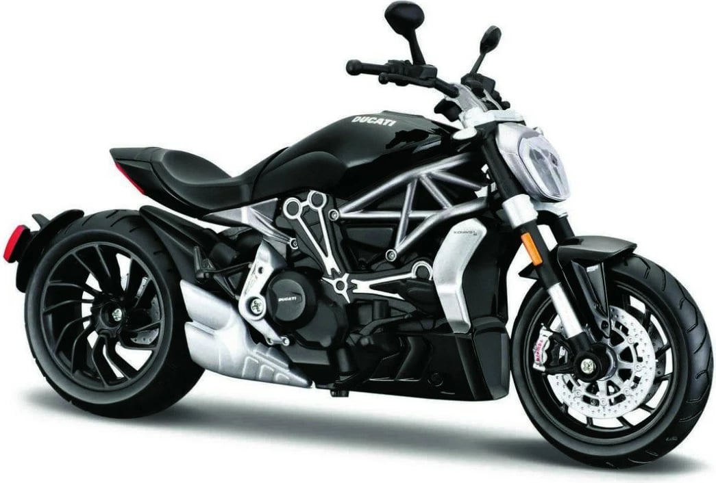 Model moto Maisto 1:12, metal, mix ngjyrash
