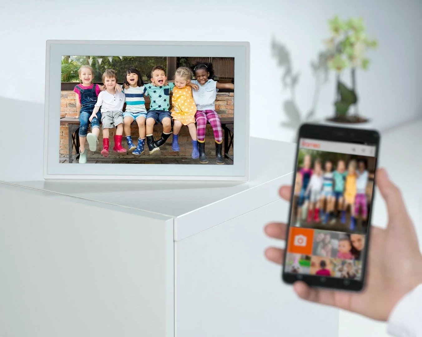 Kornizë digjitale për foto Denver PFF-1515W, 15.6", 16 GB, Wi-Fi, E bardhë