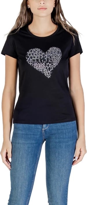 Maicë Liu Jo femra e zezë