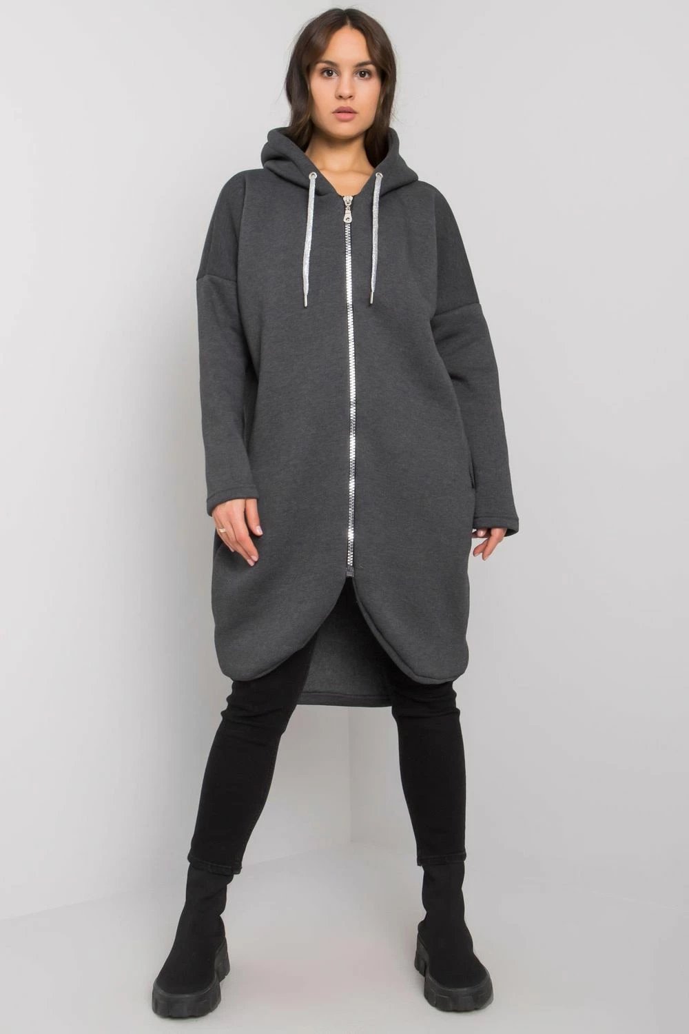 Duks femra Relevance 164805, hiri