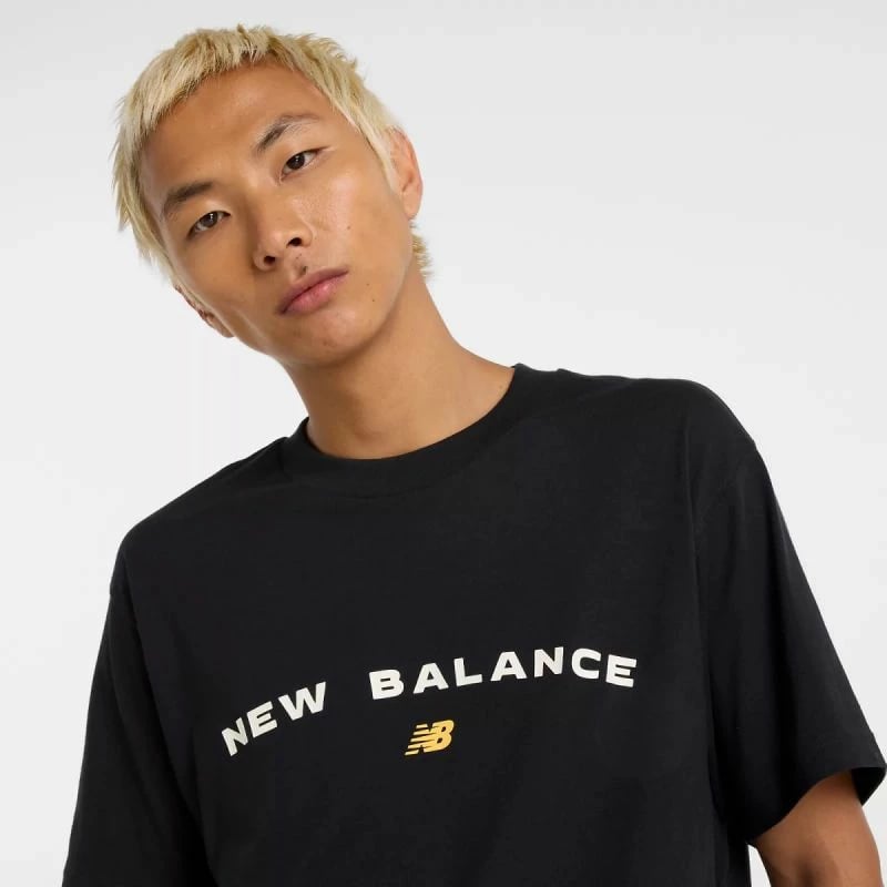 Maicë për meshkuj New Balance, e zezë