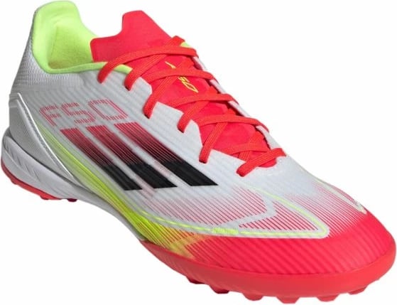 Atlete futbolli adidas për meshkuj, femra dhe fëmijë, të bardha dhe të kuqe