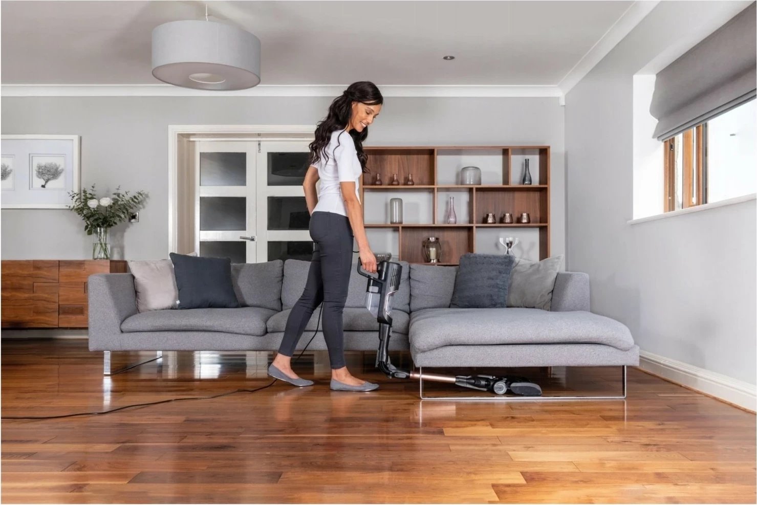 Fshesë elektrike Shark HZ500EU, 450W, 0.300L, e zezë-roze