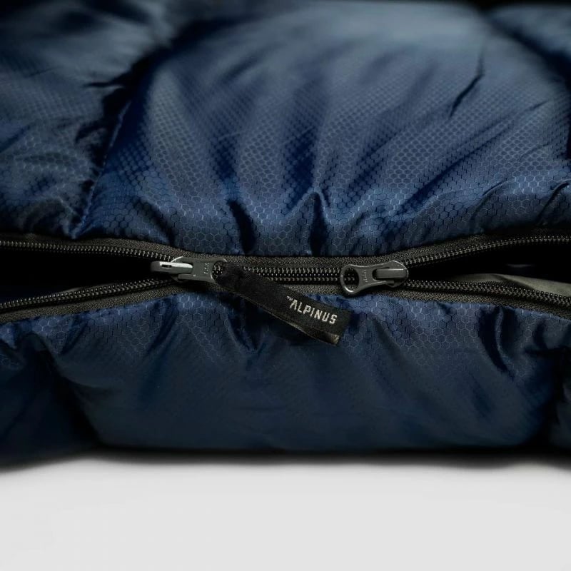 Thes gjumi Alpinus, për meshkuj dhe femra, ngjyrë e kaltër