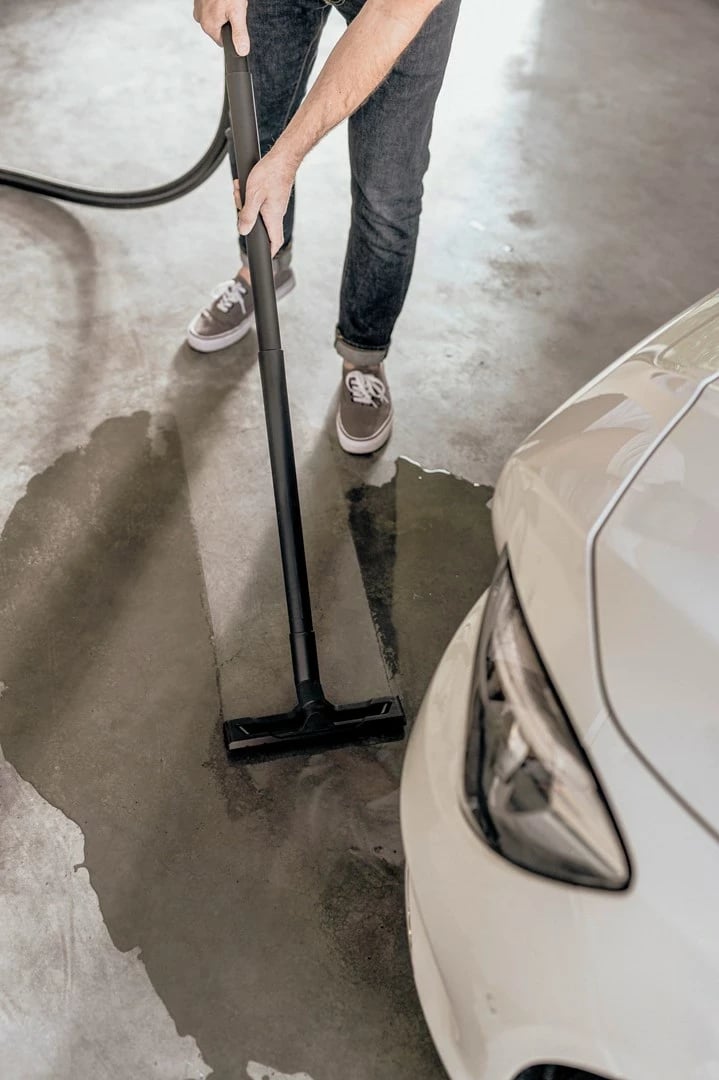 Fshesë universale KARCHER WD 3 V-17/4/35 + grykat 17 L 1000 W, E zezë, E verdhë
