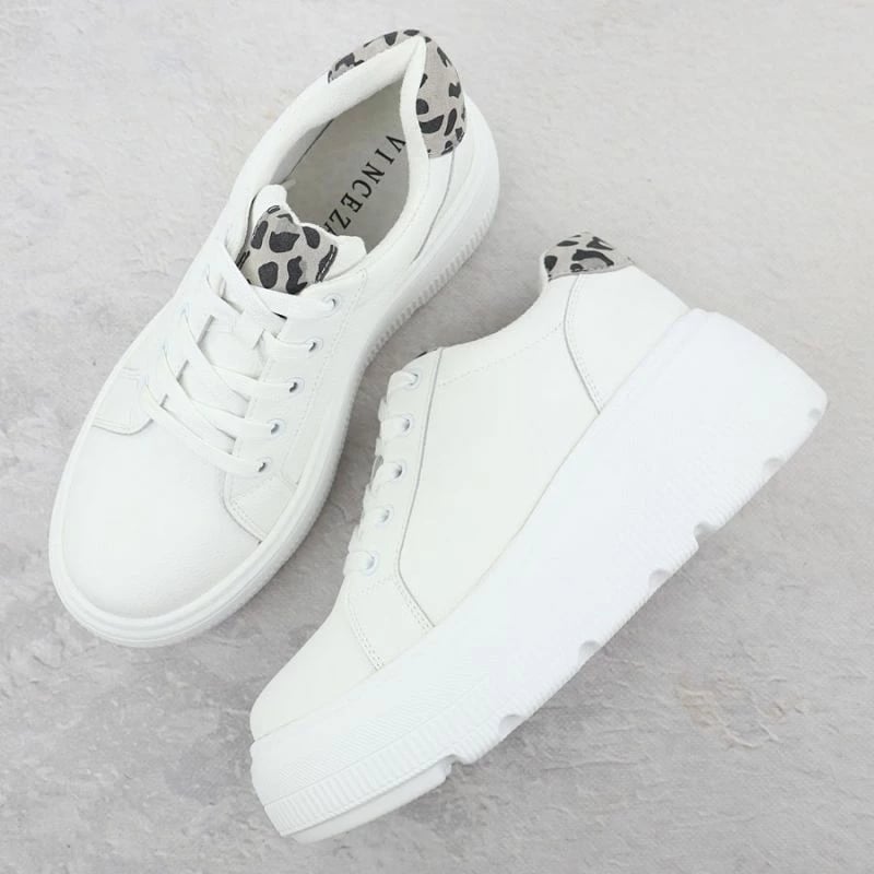 Këpucë platforme për femra Vinceza, të bardha