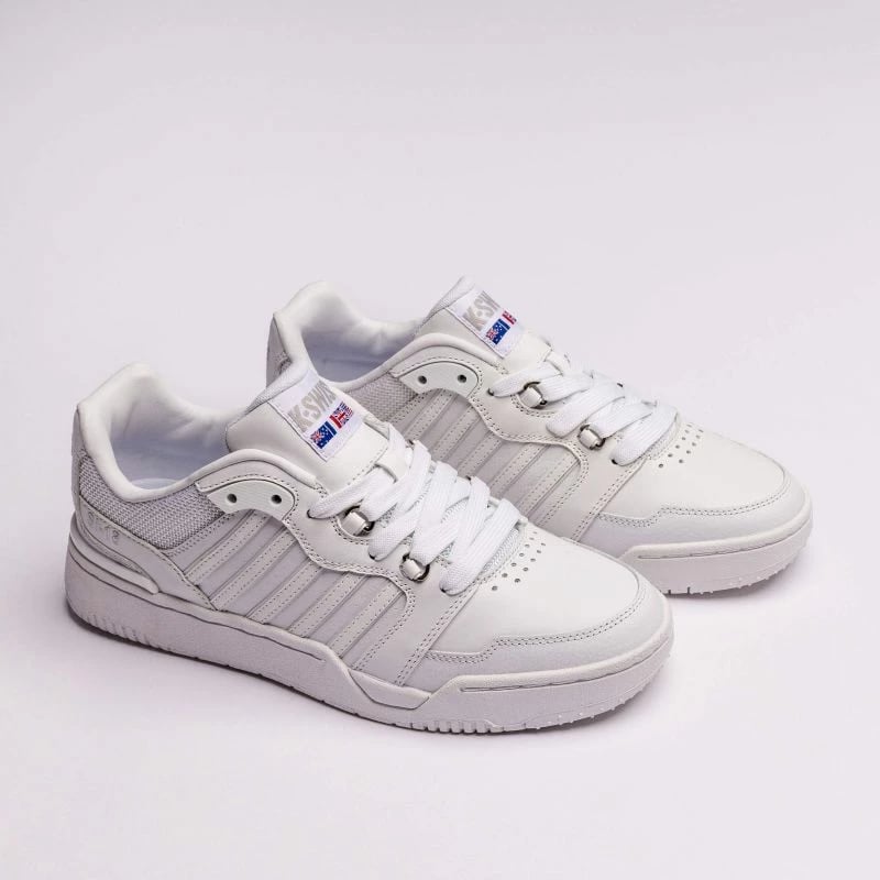 Atlete femra K-Swiss, të bardha